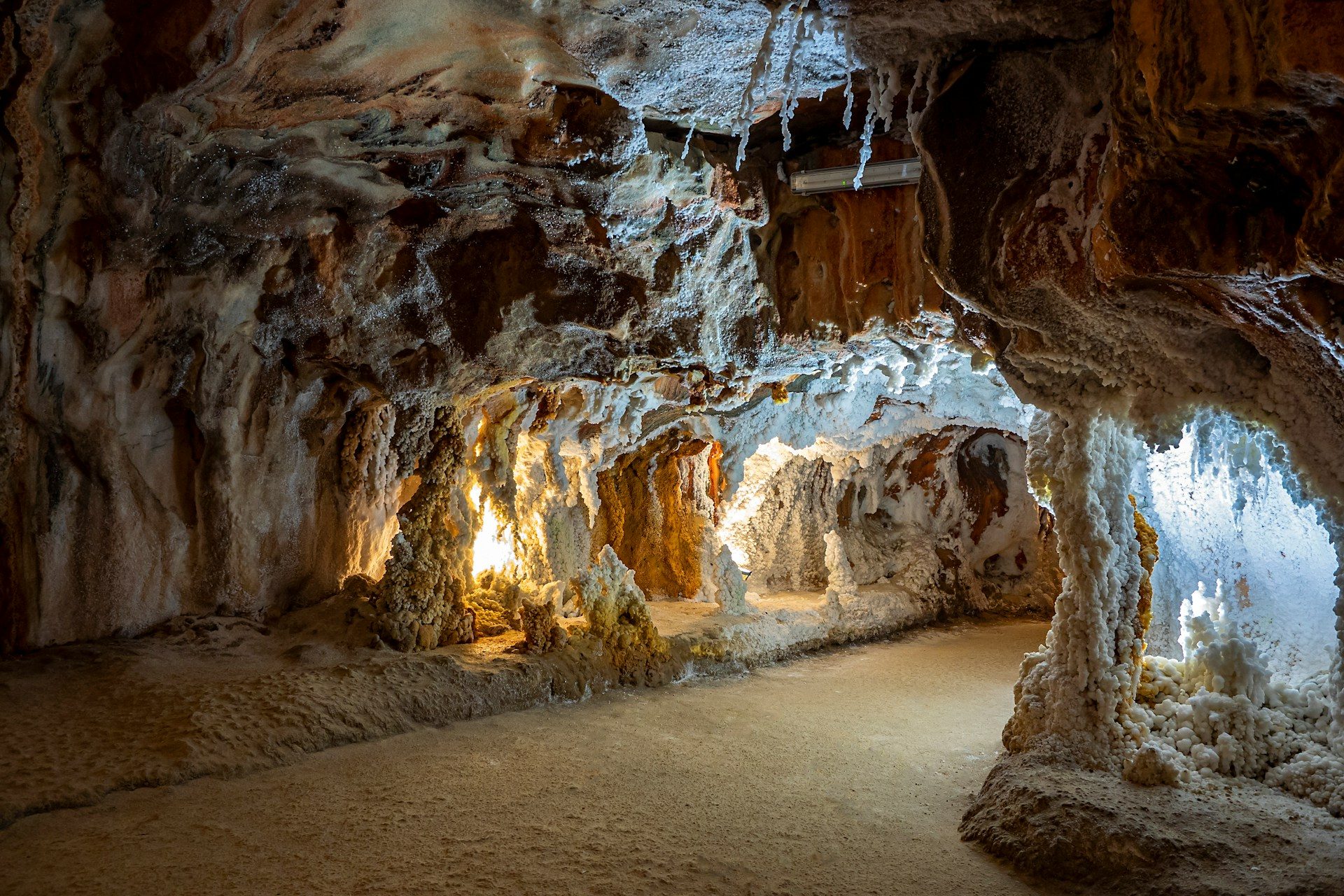 Genting Highlands and Batu Caves Day Tour – Malaysia